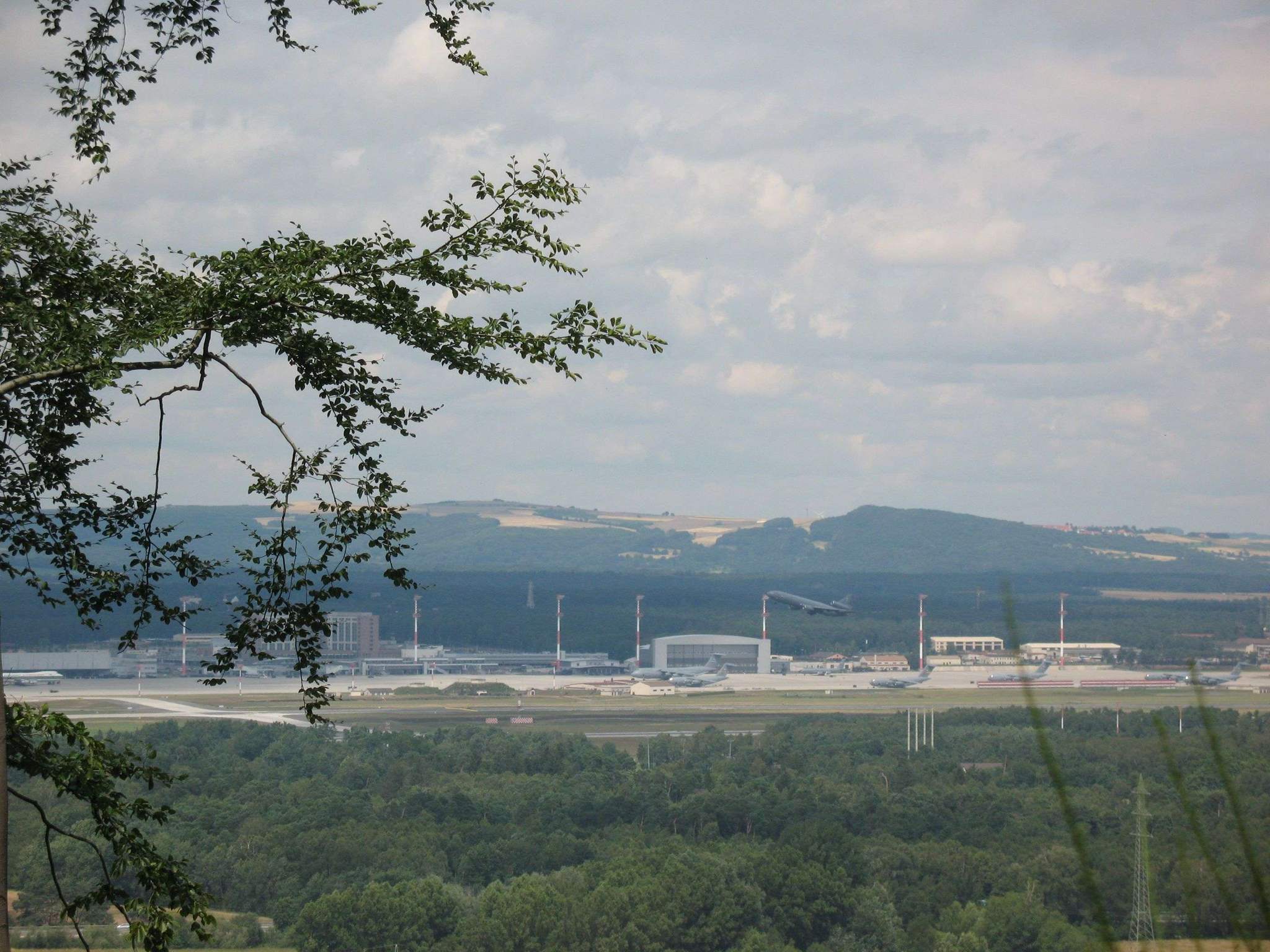 Die Ramstein Air Base Zentrale weltweiter Kriege