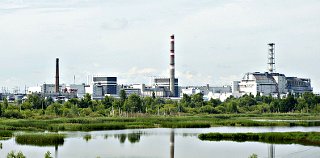 Das Kernkraftwerk Tschernobyl, aufgenommen von Prypjat aus.